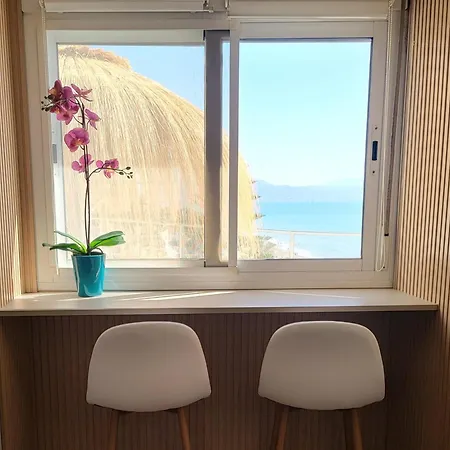 Castillo Del Vigia トレモリノス